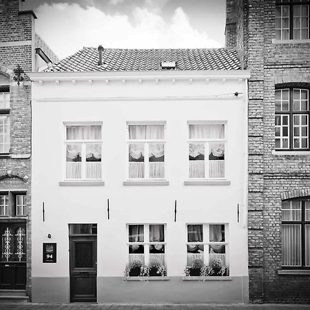 Guesthouse Groeninghe In The Centre Of Брюгге Экстерьер фото